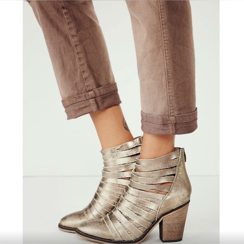 Free People Leather Hybrid Heel Strappy Ankle Boot size 41 NWOB